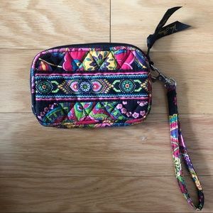 Vera Bradley wristlet. Gently used.